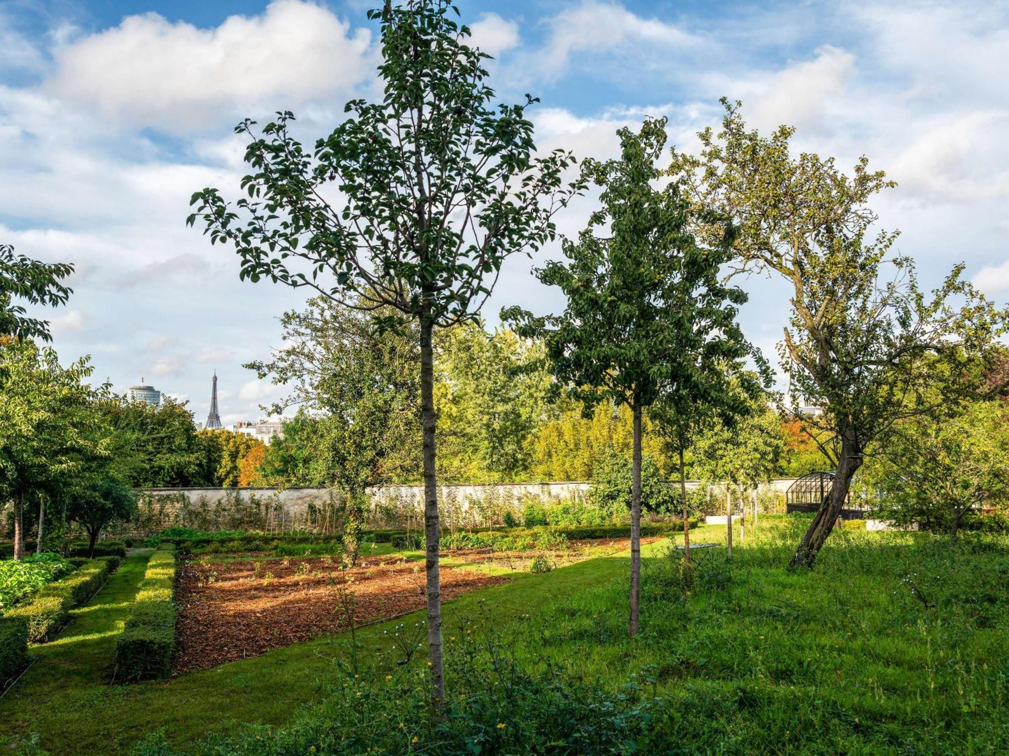 Domaine De La Reine Margot Paris-Issy - Mgallery Collection Іссі-ле-Муліно Екстер'єр фото